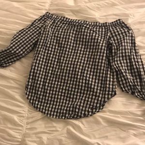 Blue & White plaid shirt 💙